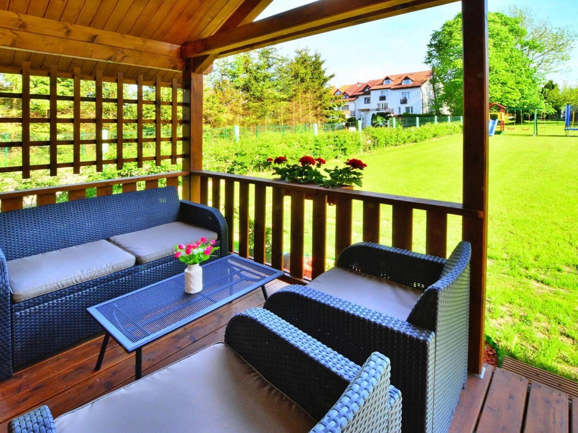 Holiday Homes, Устроне-Морське Екстер'єр фото